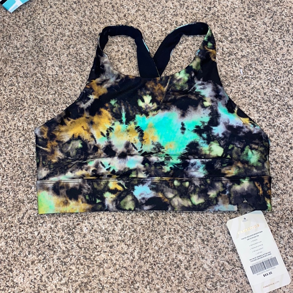 Fabletics sports bra